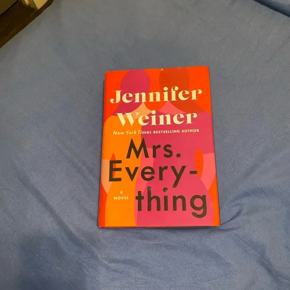 Mrs. Everything - By Jennifer Weiner - Picture 1 of 3